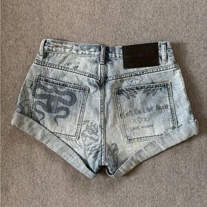One Teaspoon hand‎ embellished distressed women’s denim shorts size 25